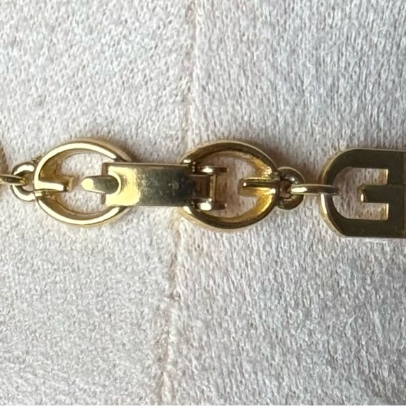 Vintage Givenchy Necklace - Picture 3 of 5